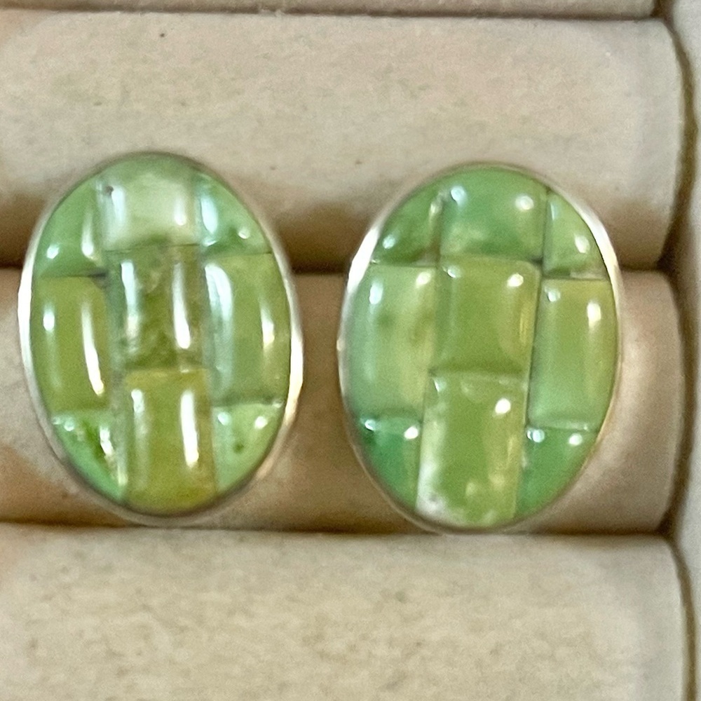 Vintage Sterling Silver Native American  chrysoprase Inlay Earrings